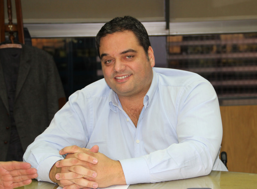 El ex ministro de Trabajo puso a una empleada de limpieza de su domicilio en el SOMU. Foto: Sonido Gremial