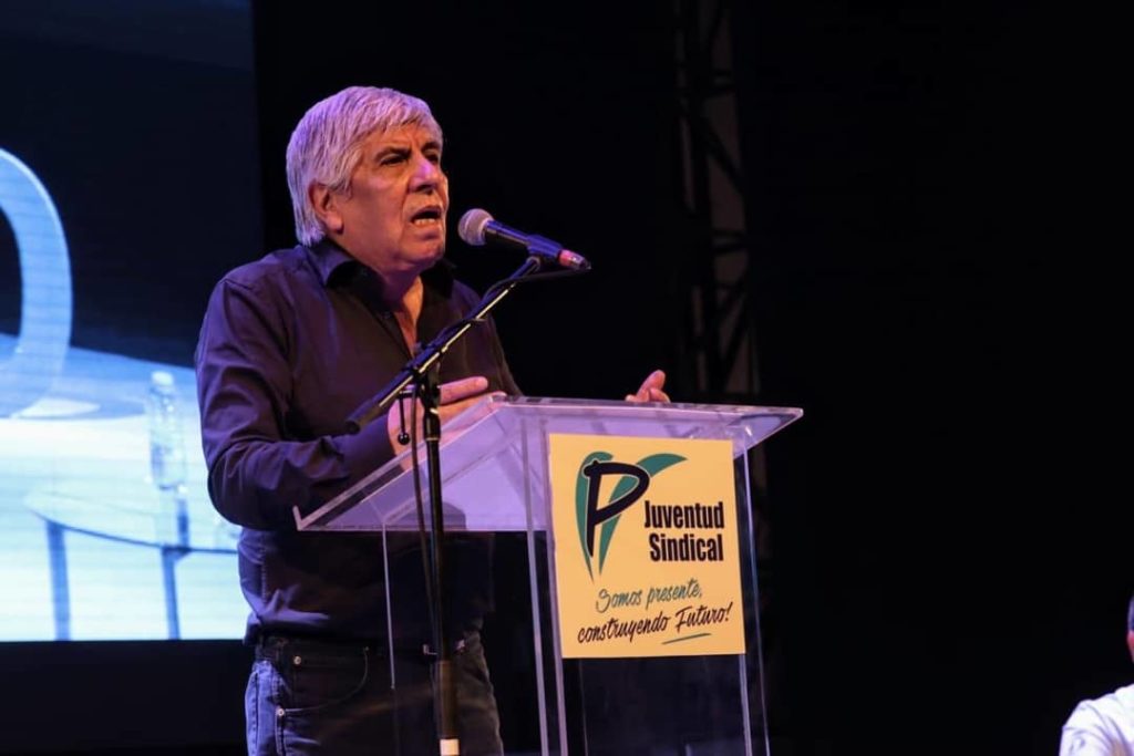 Hugo Moyano en un acto de la Juventud Sinidcal Nacional.-