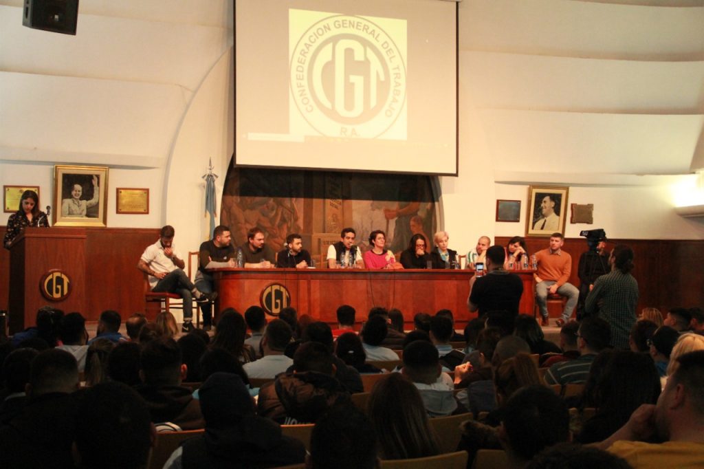 Barrionuevo sostiene que la Mesa Sindical tendrá presencia de la JSP y de las mujeres. Foto: Sonido Gremial