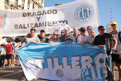 SCHMID_CATT_MARCHA_FMI_ASTTILLERO_ATE_ENSENADA_SONIDO-GREMIAL